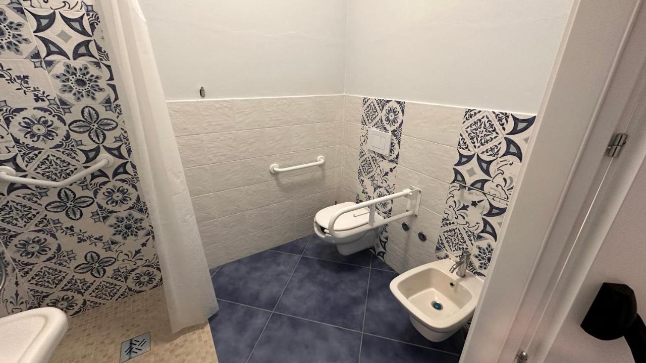 זמברונה Hotel La Giara מראה חיצוני תמונה