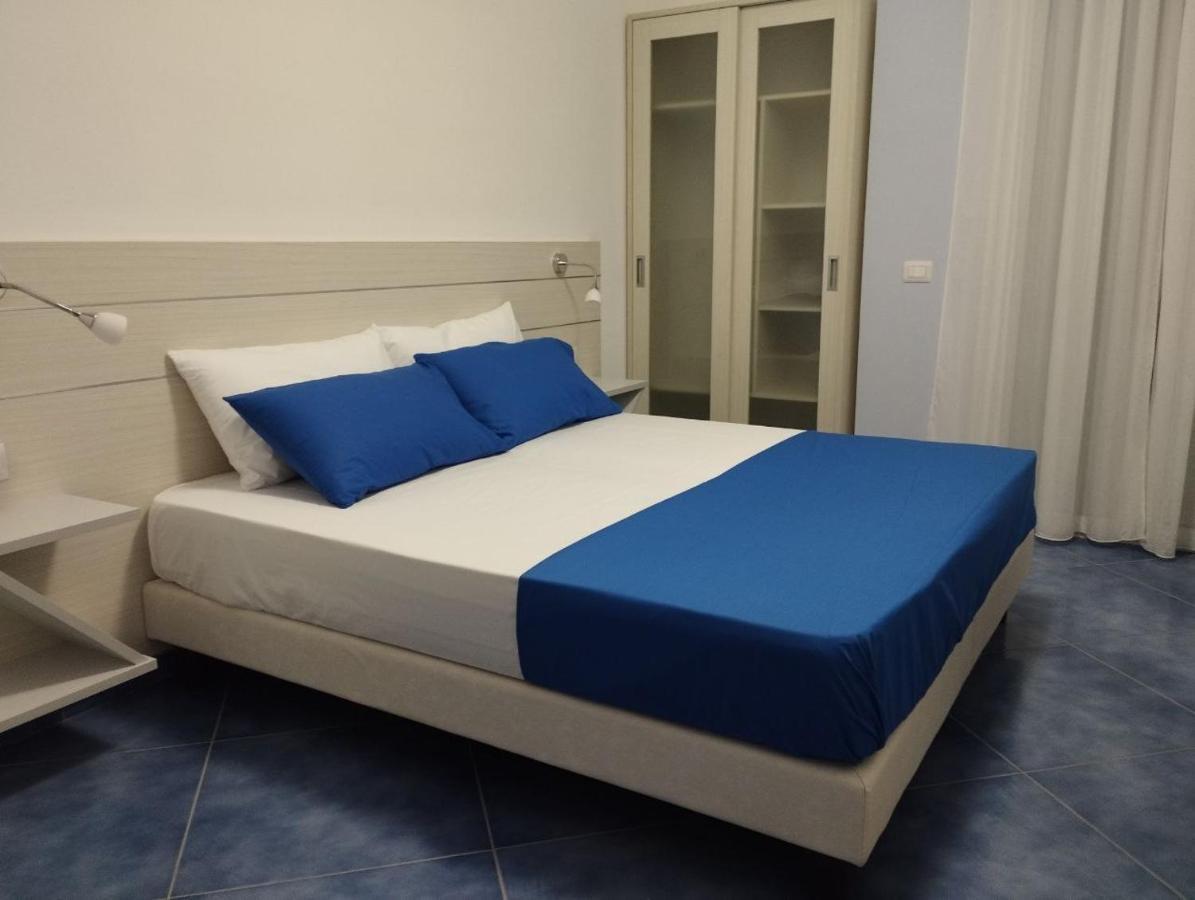זמברונה Hotel La Giara מראה חיצוני תמונה